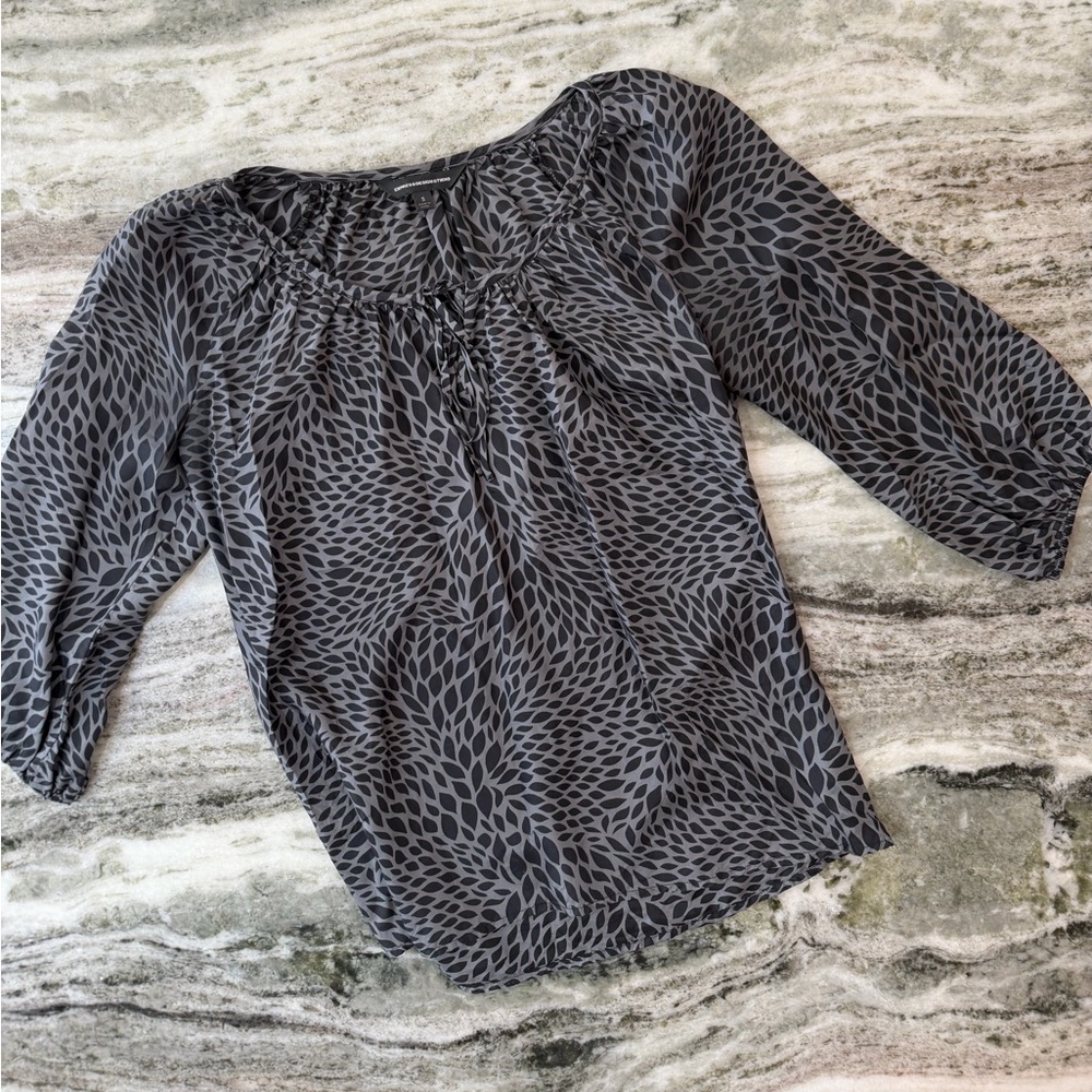 Express Black and Gray Patterned Blouse